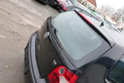 VW Polo 9N3 9N Heckklappe Kofferraumklappe Klappe schwarz LC9Z - Scheibe (172887)