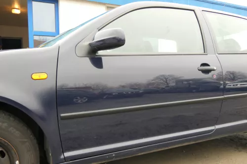 VW Golf 4 Tür vorne links Fahrertür 2/3-Türer blau LA5G ohneAnbauteile (172906)
