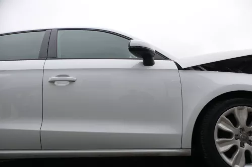 Audi A1 8X Tür Türblatt vorne rechts Beifahrertür Rahmen weiß LS9R 4/5-Türer (172932)