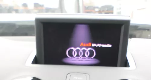 Audi A1 8X Navi Navigation 8X0919603 Bildschirm Display Anzeige Monitor (173006)