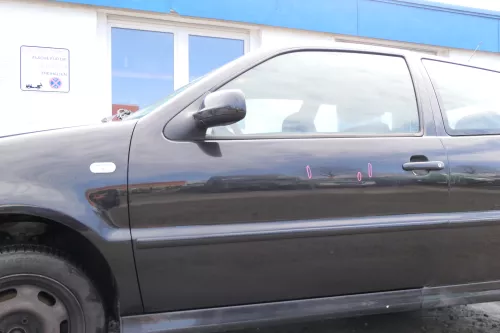 VW Polo 6N 6N2 Tür vorne links Fahrertür 2/3-Türer schwarz LC9Z- ohne Anbauteile (173149)