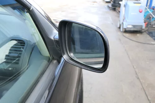 VW Polo 6N2 manueller Spiegel Außenspiegel rechts außen schwarz LC9Z (173157)