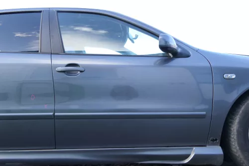 Seat Leon Toledo 1M Tür vorne rechts Beifahrertür silber grau LS7T