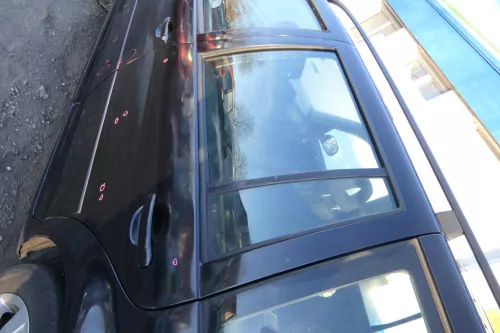 VW Golf 4 Bora Tür hinten links nur Kombi / Variant schwarz LC9Z (173823)