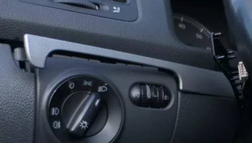 VW Golf 5 1K Verkleidung Abdeckung Dekor silber links + rechts netzoptik silber (173865)