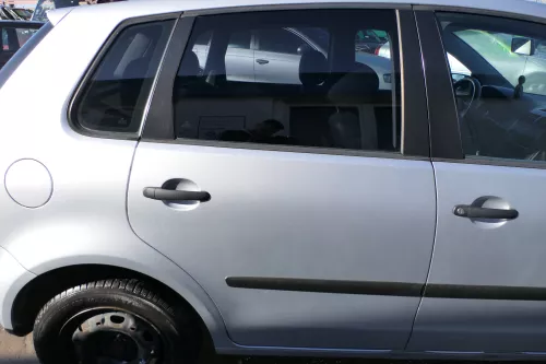 VW Polo 9N 9N3 Tür hinten rechts 4/5-Türer grau silber LA7W - ohne Anbauteile (173981)