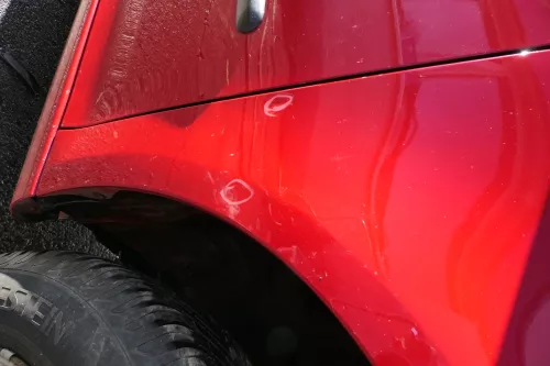 VW Golf 5 V 1K Kotflügel vorne rechts rot LY3D - Rost (174001)