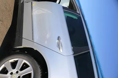 VW Passat 3C Kombi Variant Tür hinten links silber LA7W -OHNE Anbauteile  - Rost (174038)