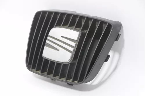 Seat Ibiza 6K Grill Kühlergrill schwarz  (174321)