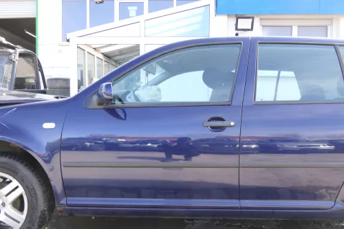 VW Golf 4 Bora Tür vorne links Fahrertür 4/5-Türer+ Kombi Avant blau LB5N ind (174401)
