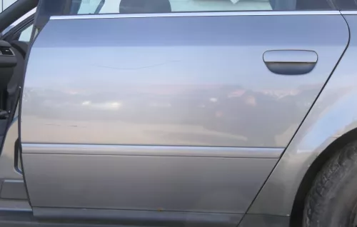Audi A6 4B C5 Tür Türblatt hinten links nur Türblatt grau LY7L