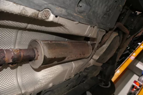 VW Golf 5 + 5M Plus Auspuff Mittelschalldämper + Ends hinten 1,6 BSE BSF CCSA (174575)
