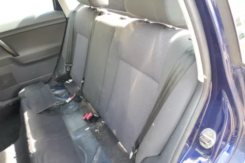 VW Polo 9N 9N3 Sitz Rückbank Sitzfläche Sitze 3 Punkt Gurt hinten für Kopfstütze (174660)