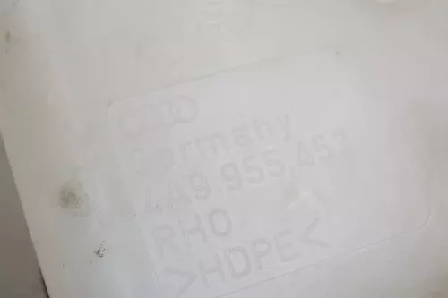 Audi A6 4A Kombi Wischwasserbehälter Behälter Wischwasser 4A9955453 mit 1x Pumpe (174727)