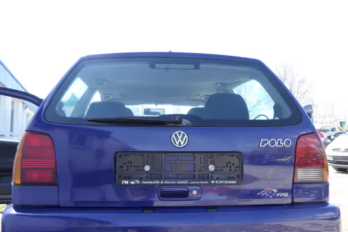 VW Polo 6N Heckklappe Klappe hinten Kofferraumklappe mit Scheibe blau LD5D (174807)