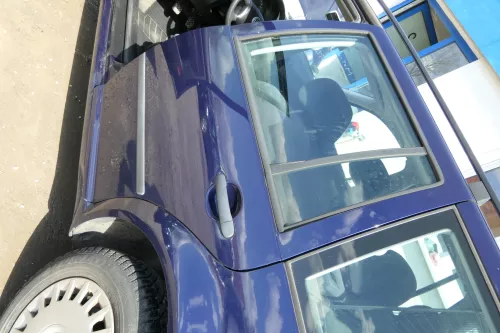 VW Golf 4 Bora Tür hinten links nur Kombi / Variant blau LB5N indigoblau ohne An (174824)