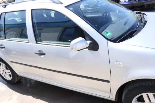 VW Golf 4 Bora Tür vorne rechts Beifahrertür 4/5-Türer+Kombi Variant LA7W silber (174983)