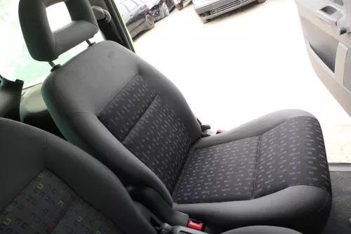 VW Sharan 7M Ford Galaxy 1x Sitz hinten links oder mitte Rücksitz 6+7 Sitz  (175209)