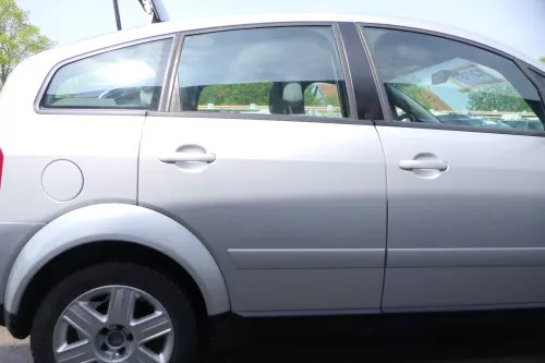 Audi A2 8Z Tür Türblatt hinten rechts silber LY7W - ohne Anbauteile (175270)