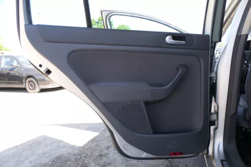 1x Golf Plus 5M Türverkleidung Verkleidung Tür hinten links schwarz (175412)