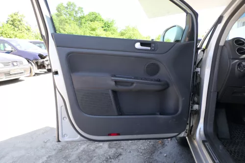 VW Golf Plus 5M 1x Türverkleidung Verkleidung Tür vorne links schwarz  (175414)