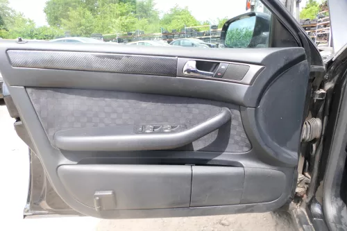 4x A6 4B Türverkleidung Verkleidung Tür vorne hinte links rechts (175640)