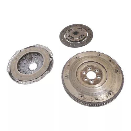 Fabia Polo 9N Schwungrad Schwungscheibe 1.4 038105269C 036141026K + Kupplung (175758)