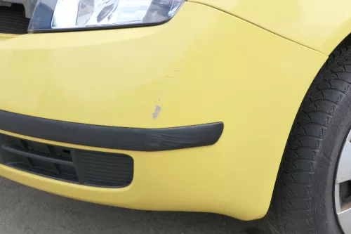 Skoda Fabia 6Y Stoßstange Stoßfänger vorne gelb LF1R 2000-2004  (175764)
