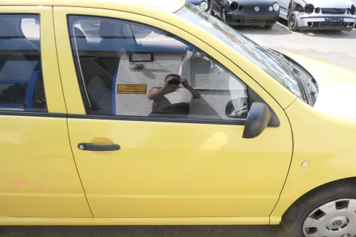Skoda Fabia 6Y Kombi Limousine Tür vorne rechts Beifahrertür gelb LF1R (175773)