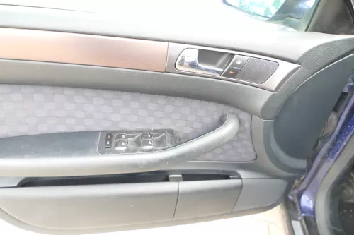 4x A6 4B Türverkleidung Verkleidung Tür vorne hinte links rechts  (176056)