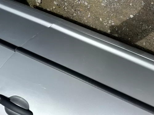 VW Golf 4 Tür vorne links Fahrertür 2/3-Türer silber LA7W ohneAnbauteile (176165)