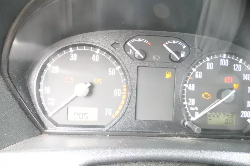 Skoda Fabia 6Y Tacho Tachometer Kombiinstrument 6Y0920880L 222.000km 1,4 BBY BKY (176185)