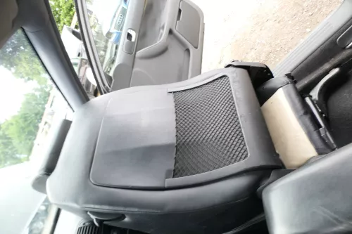Q805 A3 8L Sitz Sitze vorne links + rechts +hinten Ledersitz Kopfstützen (176205)