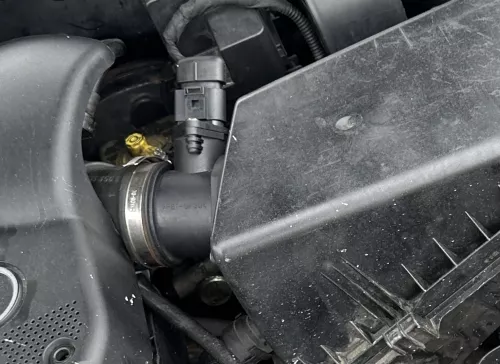 VW Golf 4 Bora A3 1,8 ARZ APP Luftmengenmesser Luftmassenmesser 06A906461C AQA A (176226)