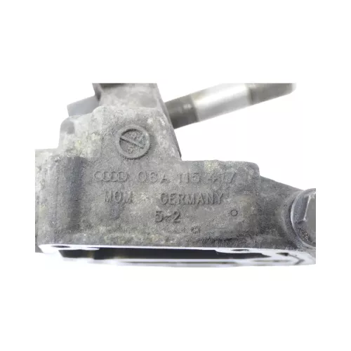 VW Audi Golf 4 A3 Ölkühler Halter Ölfilterflansch 06A115405AH 028117021K (176232)