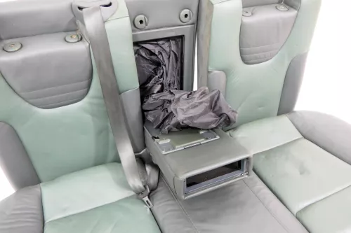 A6 4B Avant Kombi Rückbank Rücksitzbank Sitz Rücksitz 3 Punkt Leder grün Recaro (176270)