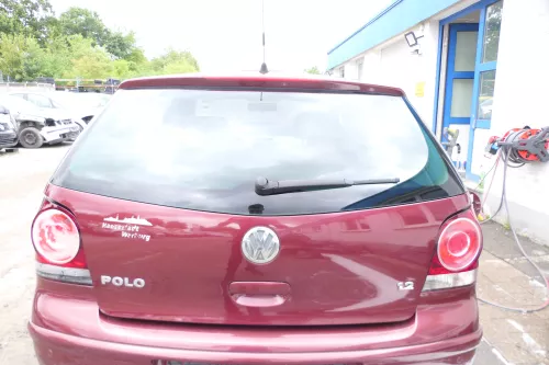 VW Polo 9N Fun Heckklappe Kofferraumklappe Klappe hinten Scheibe rot LC3R (176355)
