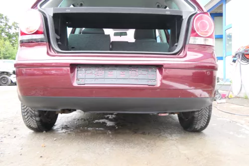 VW Polo 9N 9N3 Stoßstange Heckstoßstange hinten rot LC3R Einparkhilfe PDC (176359)