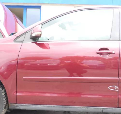 VW Polo 9N 9N3 Tür vorne links Fahrertür 4/5-Türer rot LC3R ohneAnbauteile (176368)