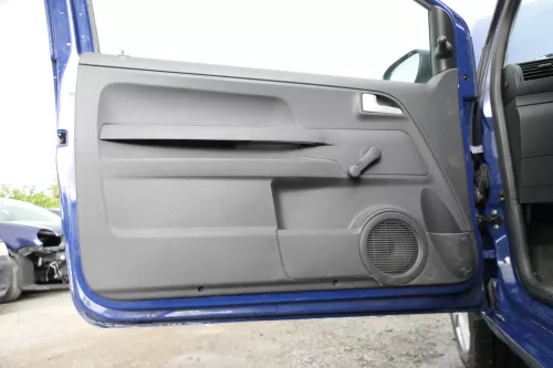 1x VW Fox 5Z Türverkleidung Verkleidung Tür vorne links schwarz 5Z3867013 71N (176374)