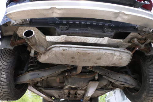 Audi A3 8P Auspuff Endschalldämpfer hinten 1,6  Motor BAG BLP BLF Mittelschal (176537)
