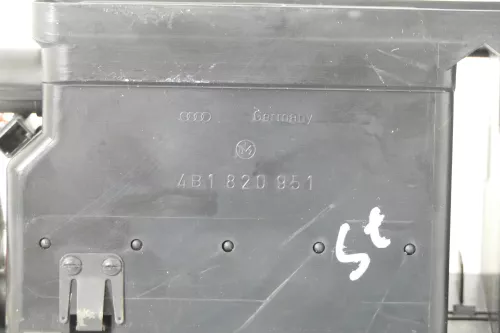 A6 4B Lüftungsdüse Düse Lüftung vorne in der Mitte 4B1820951H 1U4 steppengrün (176604)
