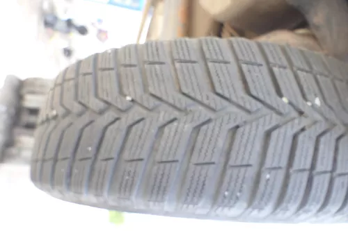 4x Polo 6R 9N Ibiza Felgen 185/60 R14 H Winterreifen M+S 6jx15 ET38 Reifen 5-6mm (176700)