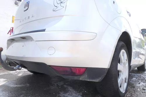 Seat Altea 5P Stoßstange hinten Heckstoßstange Stoßfänger grau silber LS7N (176745)