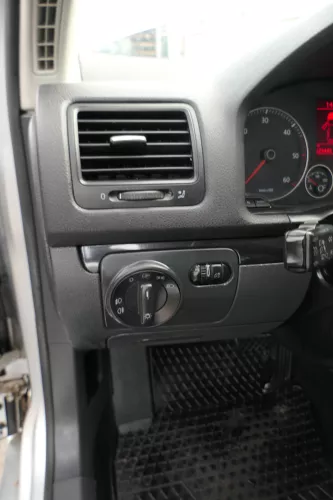 VW Golf 5 1K Verkleidung Abdeckung Dekor links + rechts - schwarz/onyx (176945)