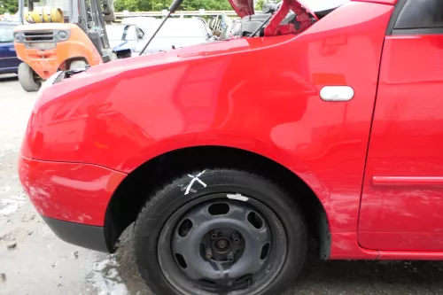 VW Lupo Kotflügel vorne links rot LP3G vorn (177050)