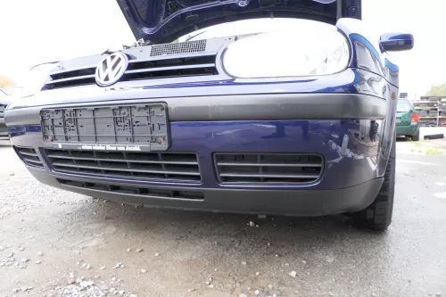 VW Golf 4 1J Stoßstange vorne Stoßfänger vorn blau LB5N