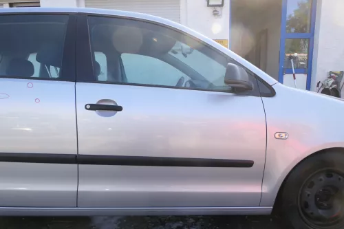 VW Polo 9N 9N3 Tür vorne rechts Beifahrertür 4/5-Türer grau silber LA7W ohneAnba (177156)