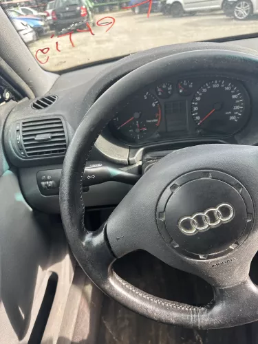 Q828 Audi A4 B5 A6 4B A8 Lenkrad schwarz 3-speichen    MIT airbag  (177191)