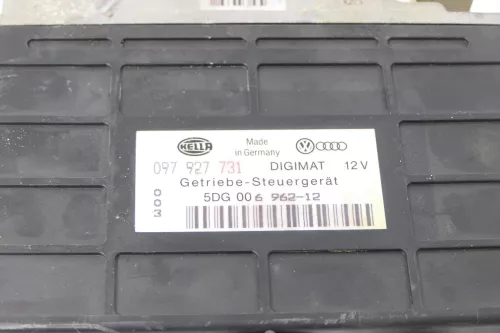 80 B4 Automatikgetriebe Steuergerät 097927731 ABC ATT Getriebe 097927731BD 2,6 (177241)